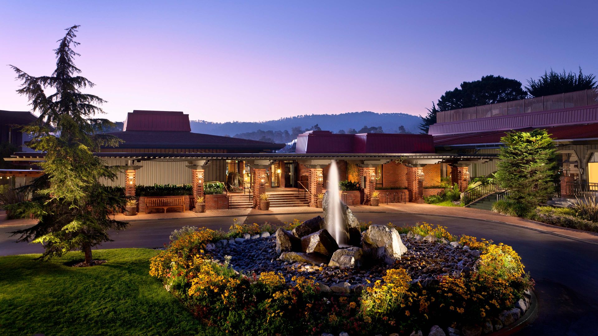 Hyatt-Regency-Monterey-Hotel-and-Spa-on-Del-Monte-Gold-Course-P146-Exterior.adapt.16x9.1920.1080